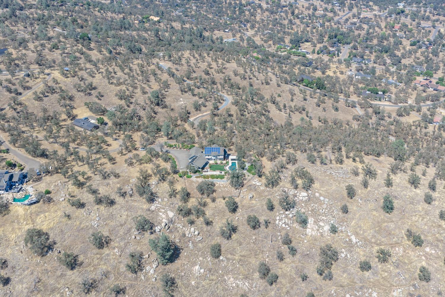 42158 John Muir Dr, Coarsegold, CA 93614