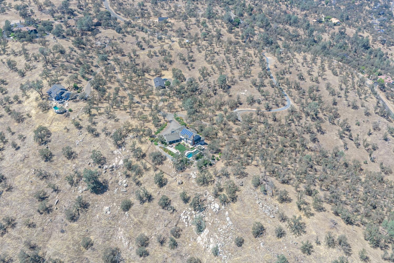 42158 John Muir Dr, Coarsegold, CA 93614