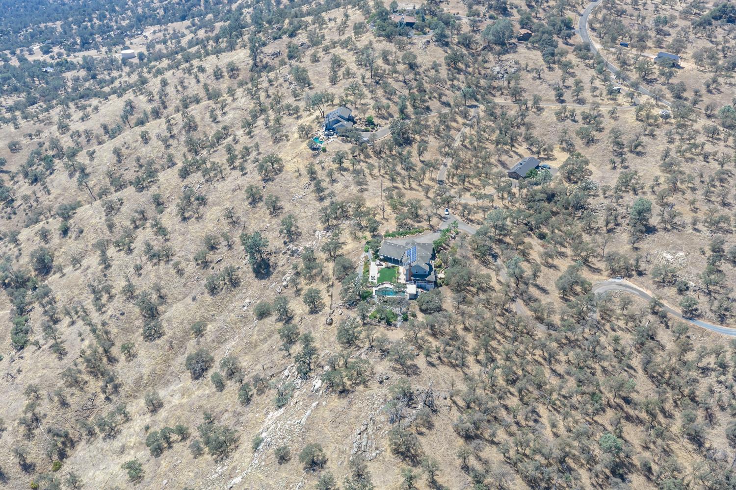42158 John Muir Dr, Coarsegold, CA 93614