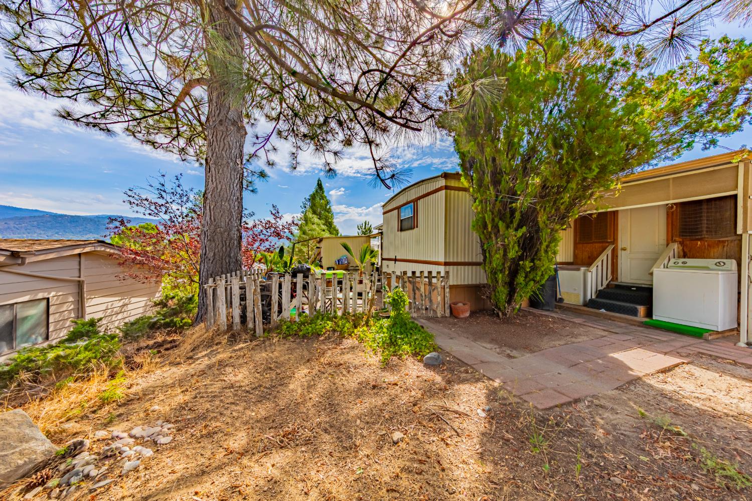 39678 Road 425B #59, Oakhurst, CA 93644