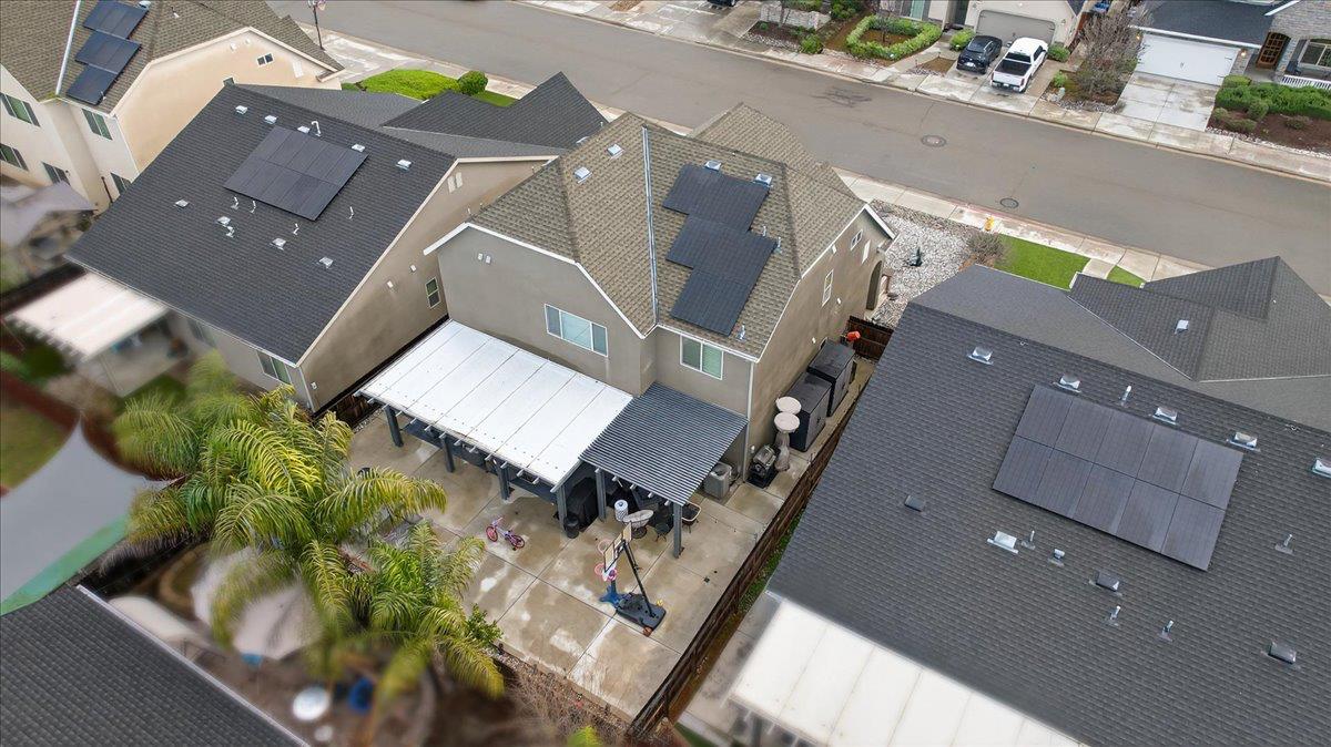 2148 La Canada, Clovis, CA 93619
