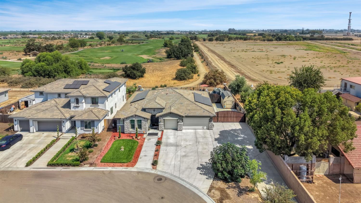 3387 W Kamm Ave, Dinuba, CA 93618