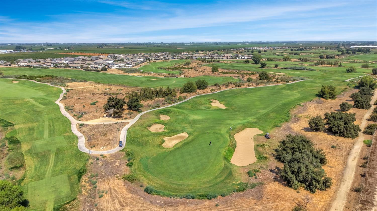 3387 W Kamm Ave, Dinuba, CA 93618