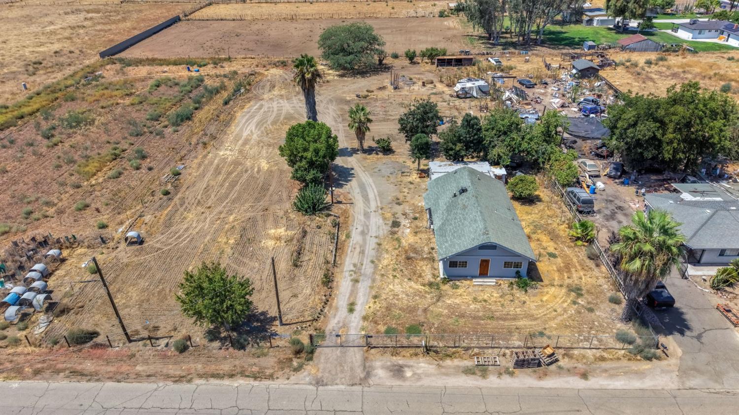 6071 S Clara, Fresno, CA 93706