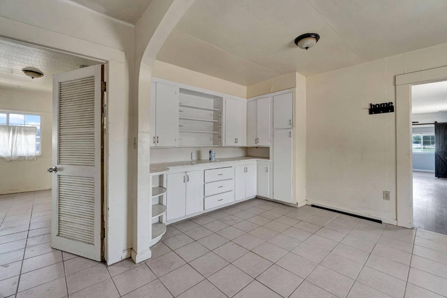 6071 S Clara, Fresno, CA 93706