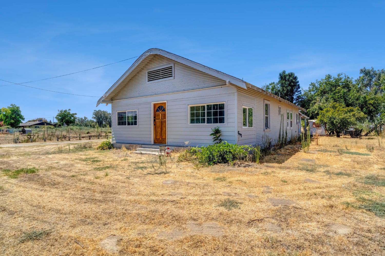6071 S Clara, Fresno, CA 93706