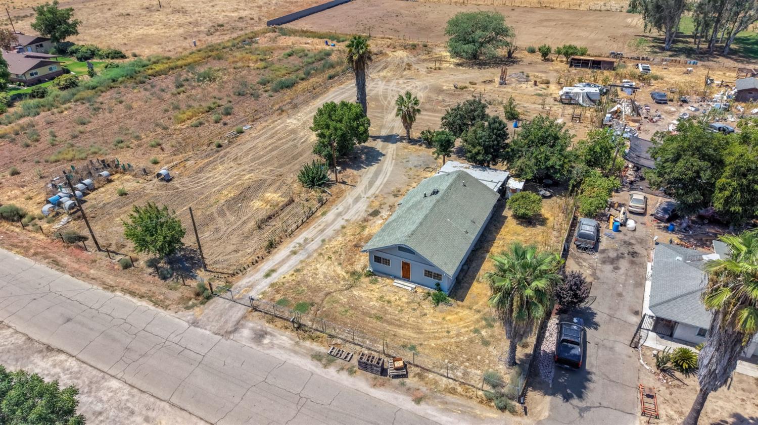 6071 S Clara, Fresno, CA 93706