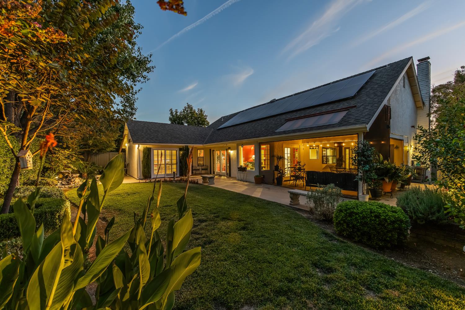 709 E Wood Duck Cir, Fresno, CA 93730