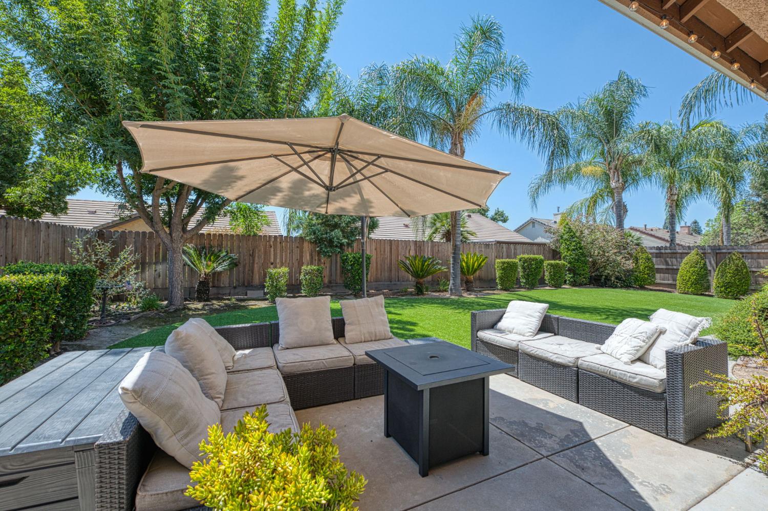1173 E Carnoustie Ave, Fresno, CA 93730