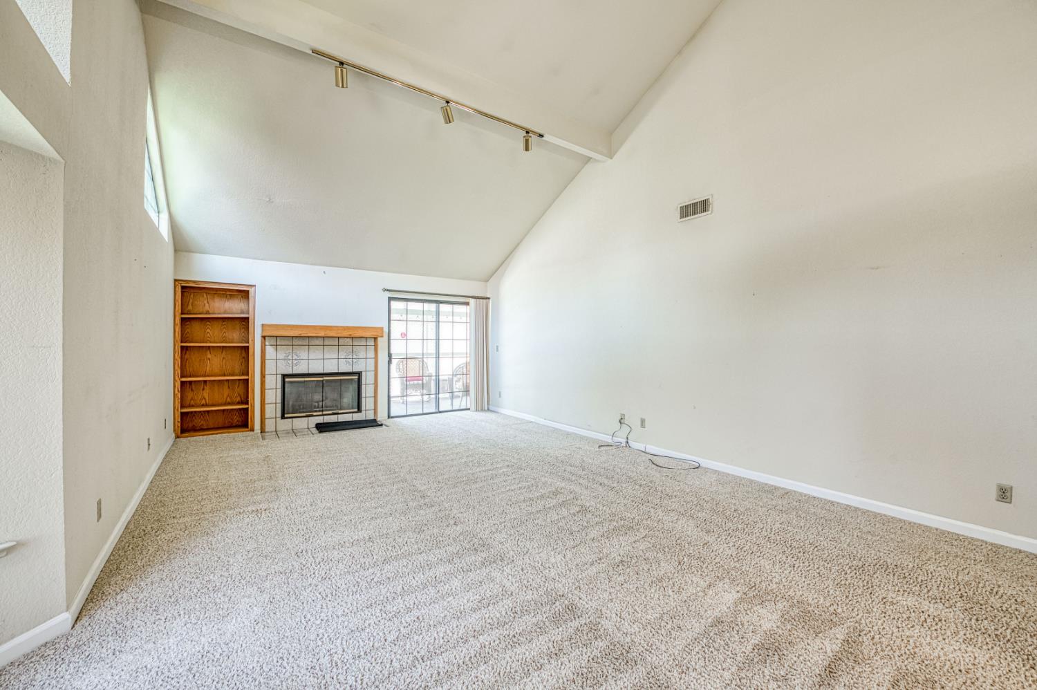 1229 W Bullard Ave #130, Fresno, CA 93711