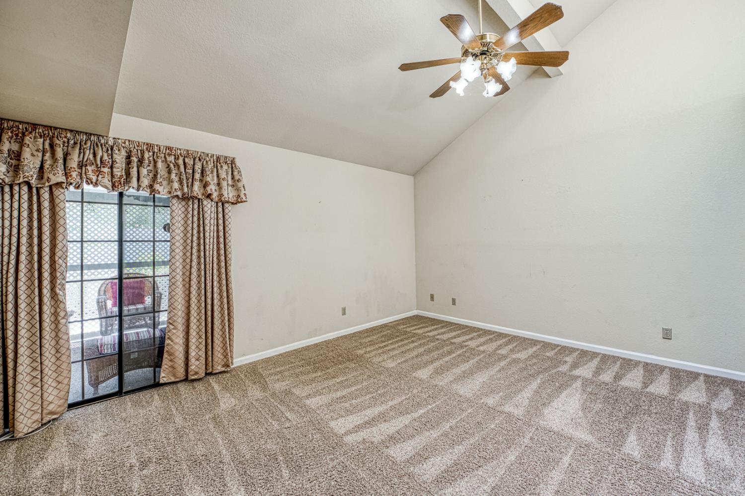 1229 W Bullard Ave #130, Fresno, CA 93711
