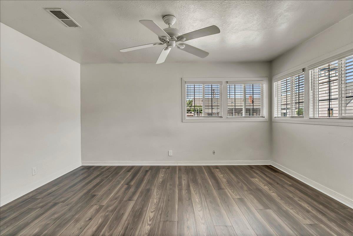 109 Lorita Way, Hanford, CA 93230