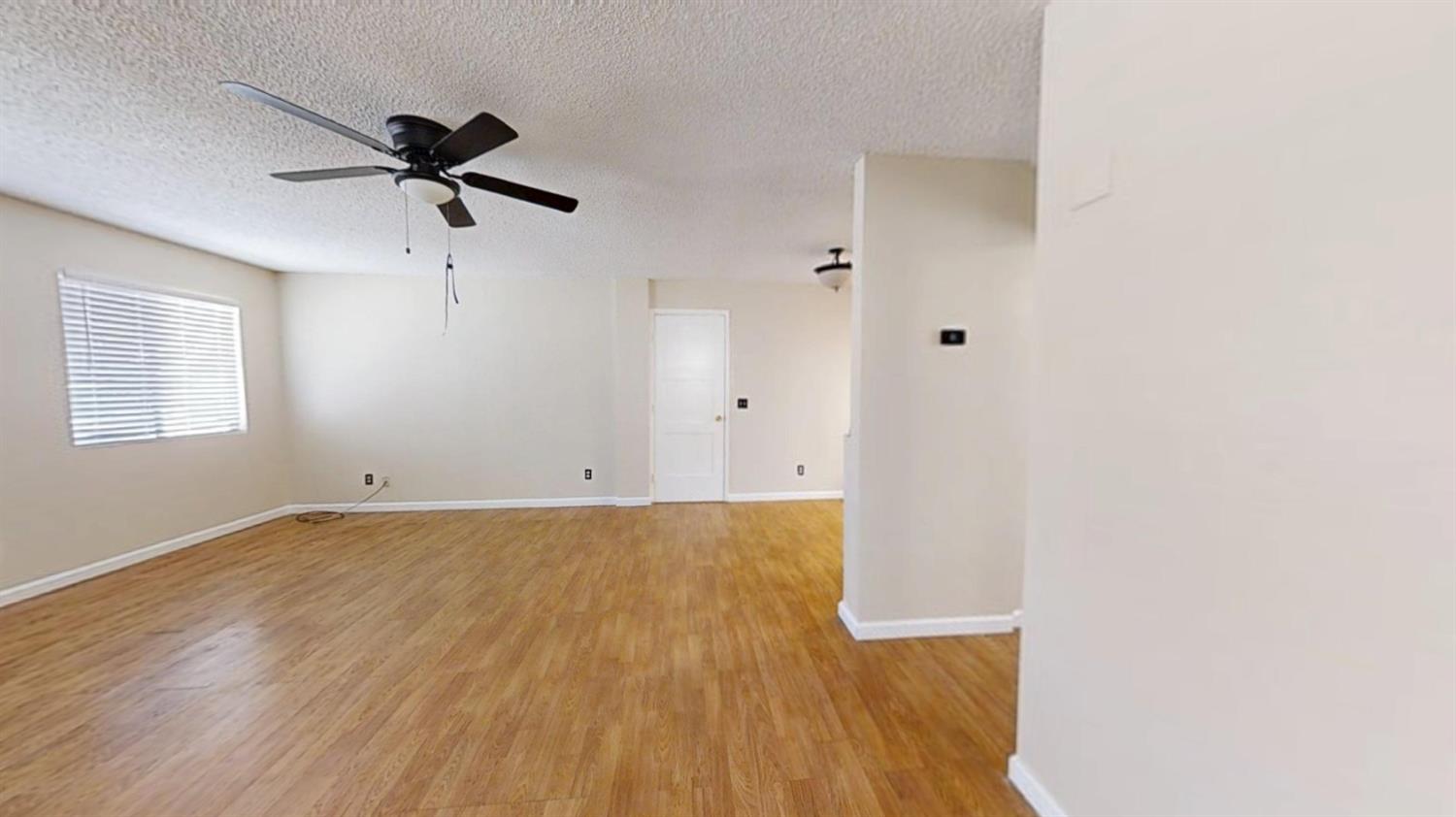 272 Hoover St, Coalinga, CA 93210
