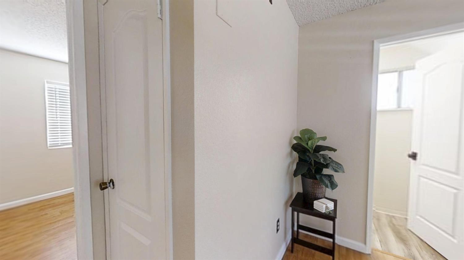 272 Hoover St, Coalinga, CA 93210