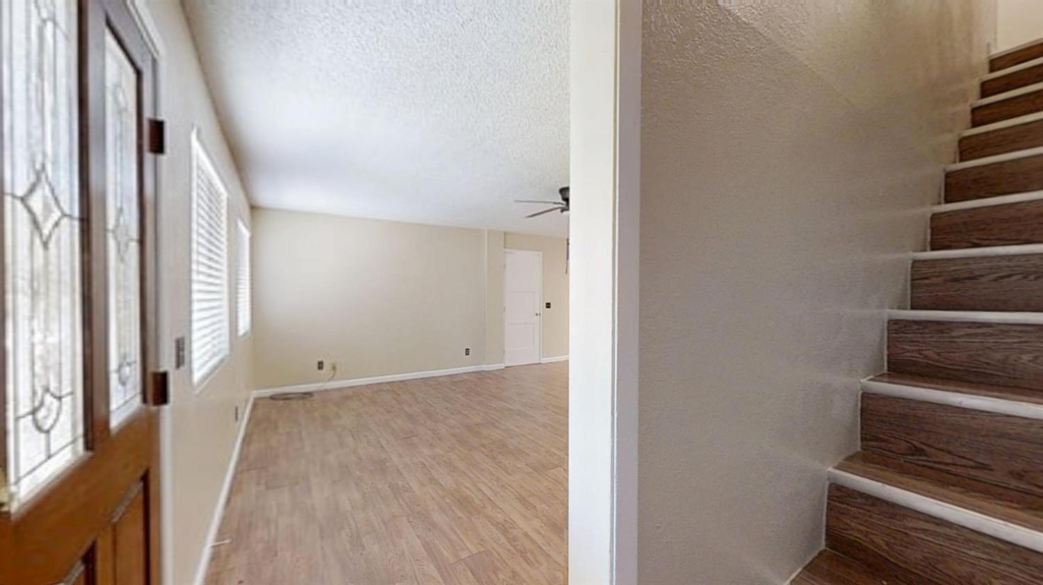 272 Hoover St, Coalinga, CA 93210