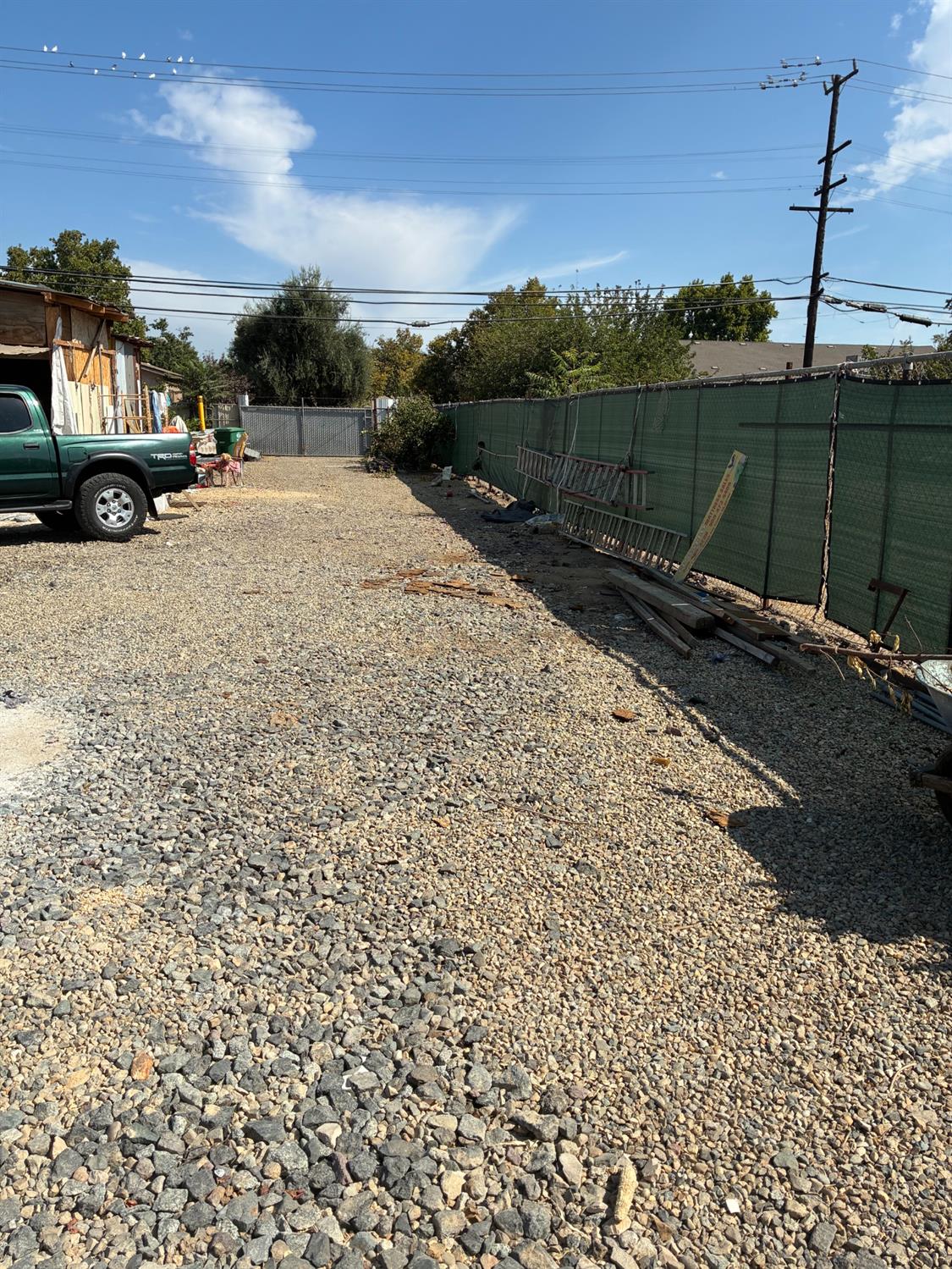 27 Whitesbridge E, Fresno, CA 93706