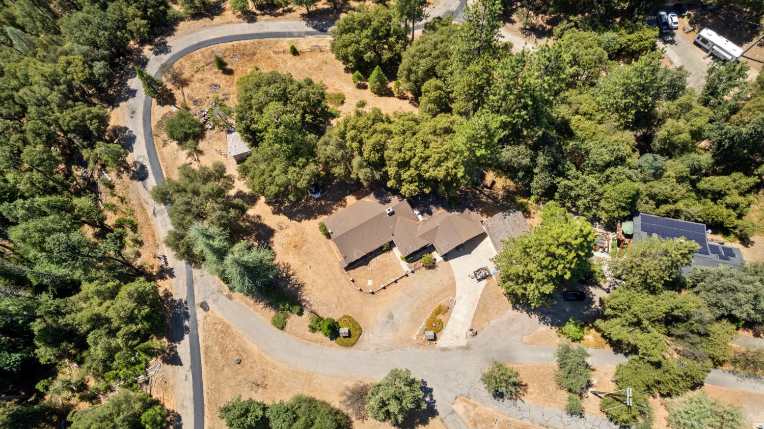 51711 S Ponderosa Way, Oakhurst, CA 93644