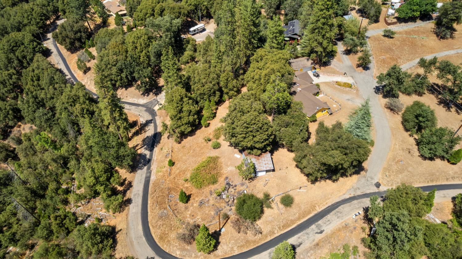 51711 S Ponderosa Way, Oakhurst, CA 93644