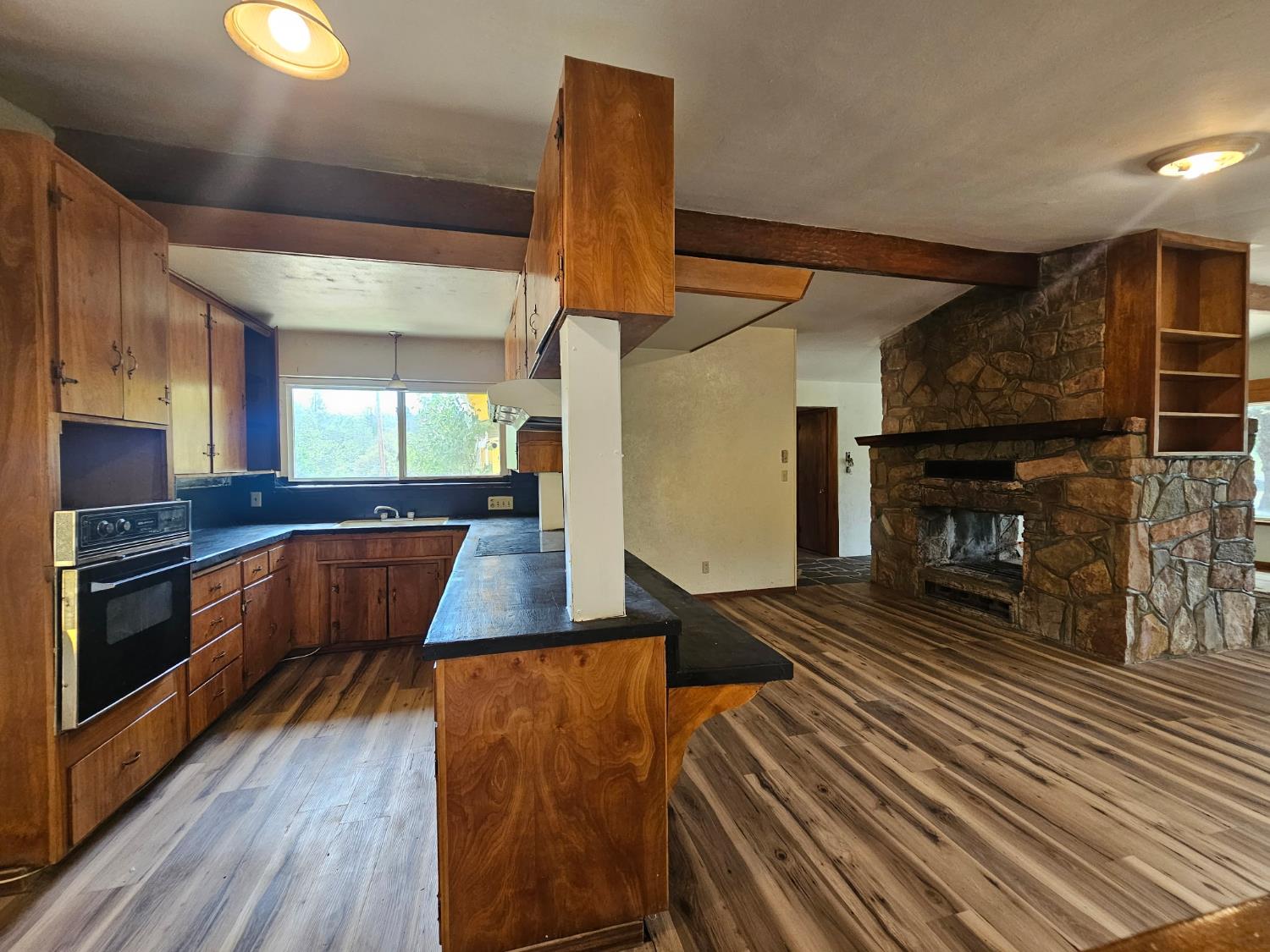 51711 S Ponderosa Way, Oakhurst, CA 93644
