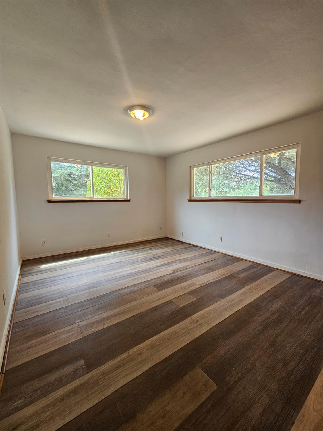 51711 S Ponderosa Way, Oakhurst, CA 93644