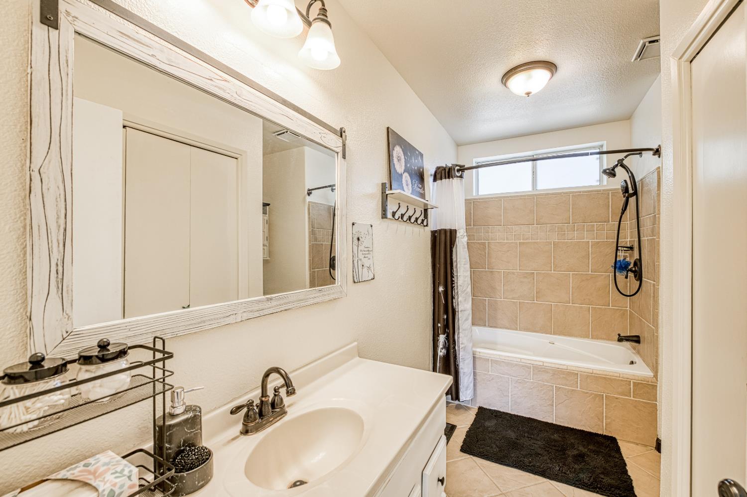 34145 Natoma Road, Auberry, CA 93602