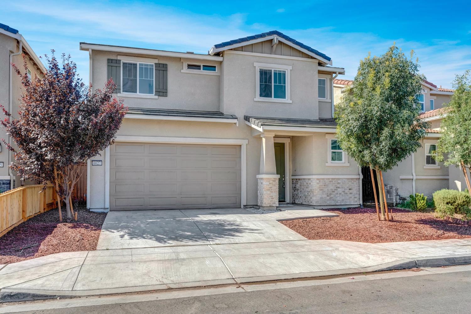 6627 E Madison Ave, Fresno, CA 93727