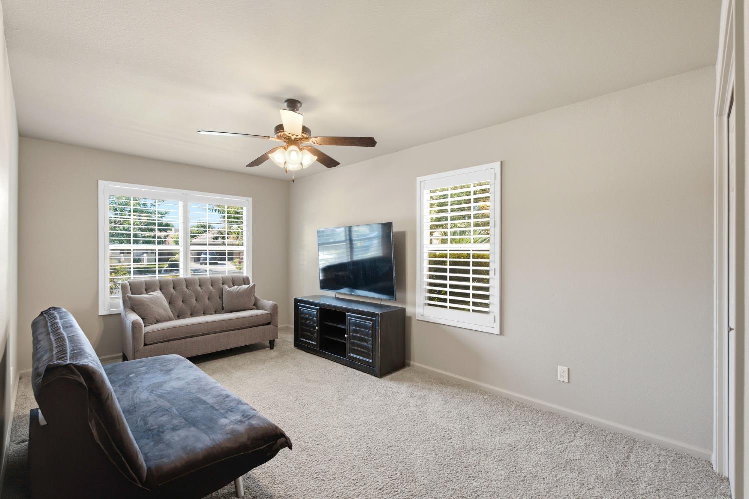 4626 W Polo Creek Ct, Fresno, CA 93722