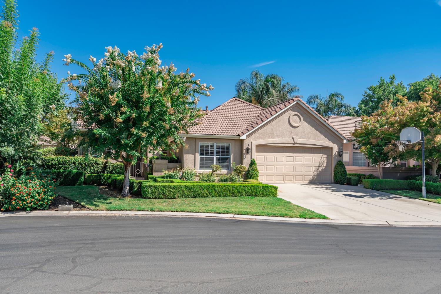 4626 W Polo Creek Ct, Fresno, CA 93722