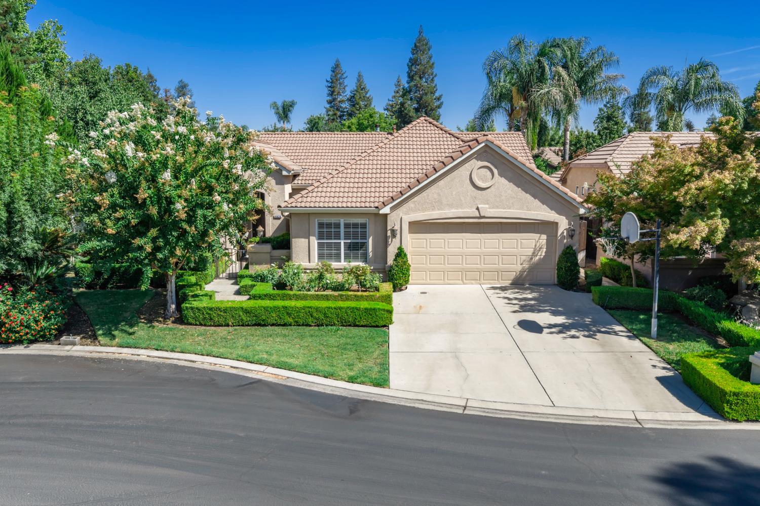 4626 W Polo Creek Ct, Fresno, CA 93722