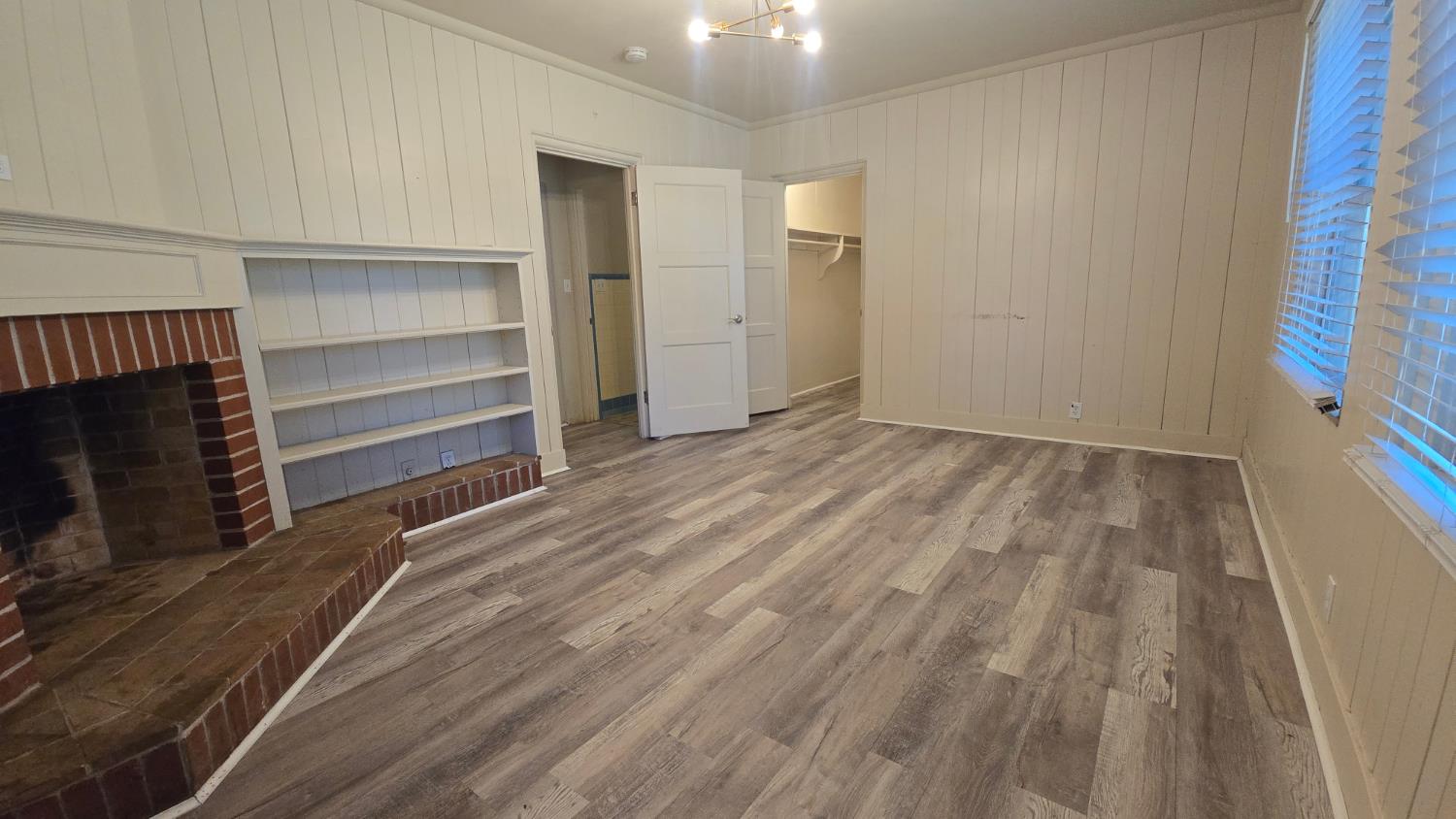 3966 Huntington Blvd, Fresno, CA 93702