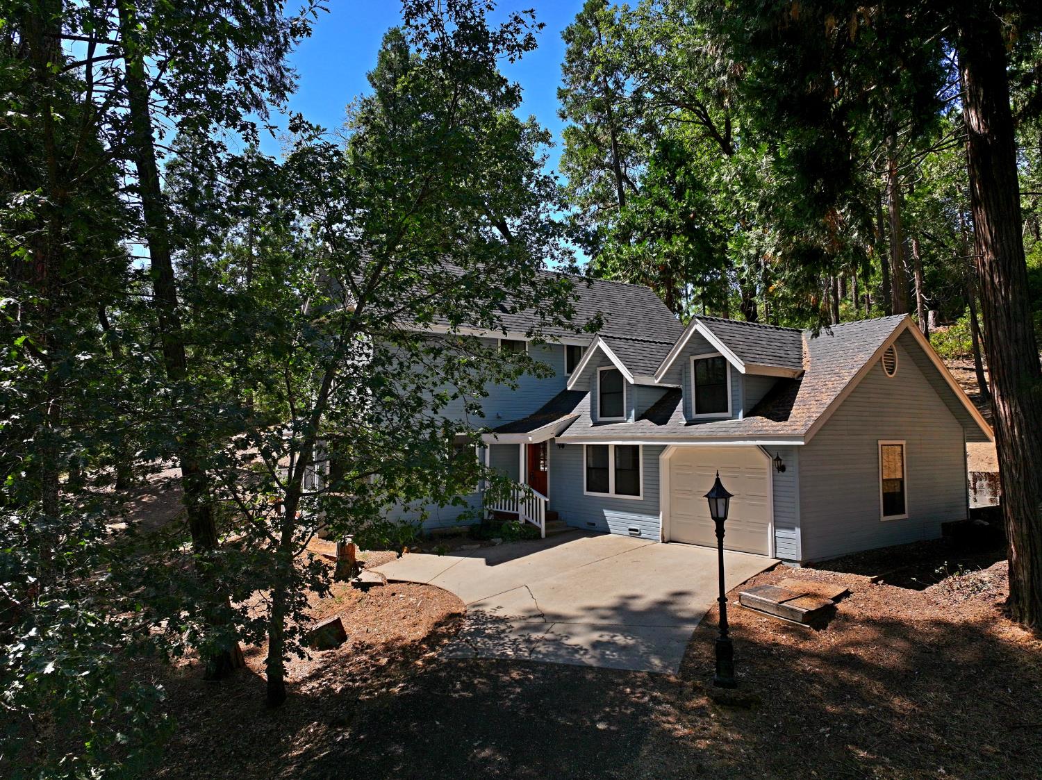 36232 Finegold Creek Dr, North Fork, CA 93643