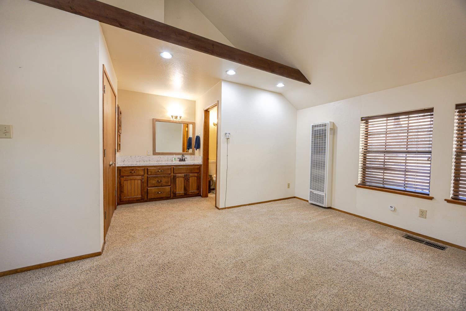 36232 Finegold Creek Dr, North Fork, CA 93643