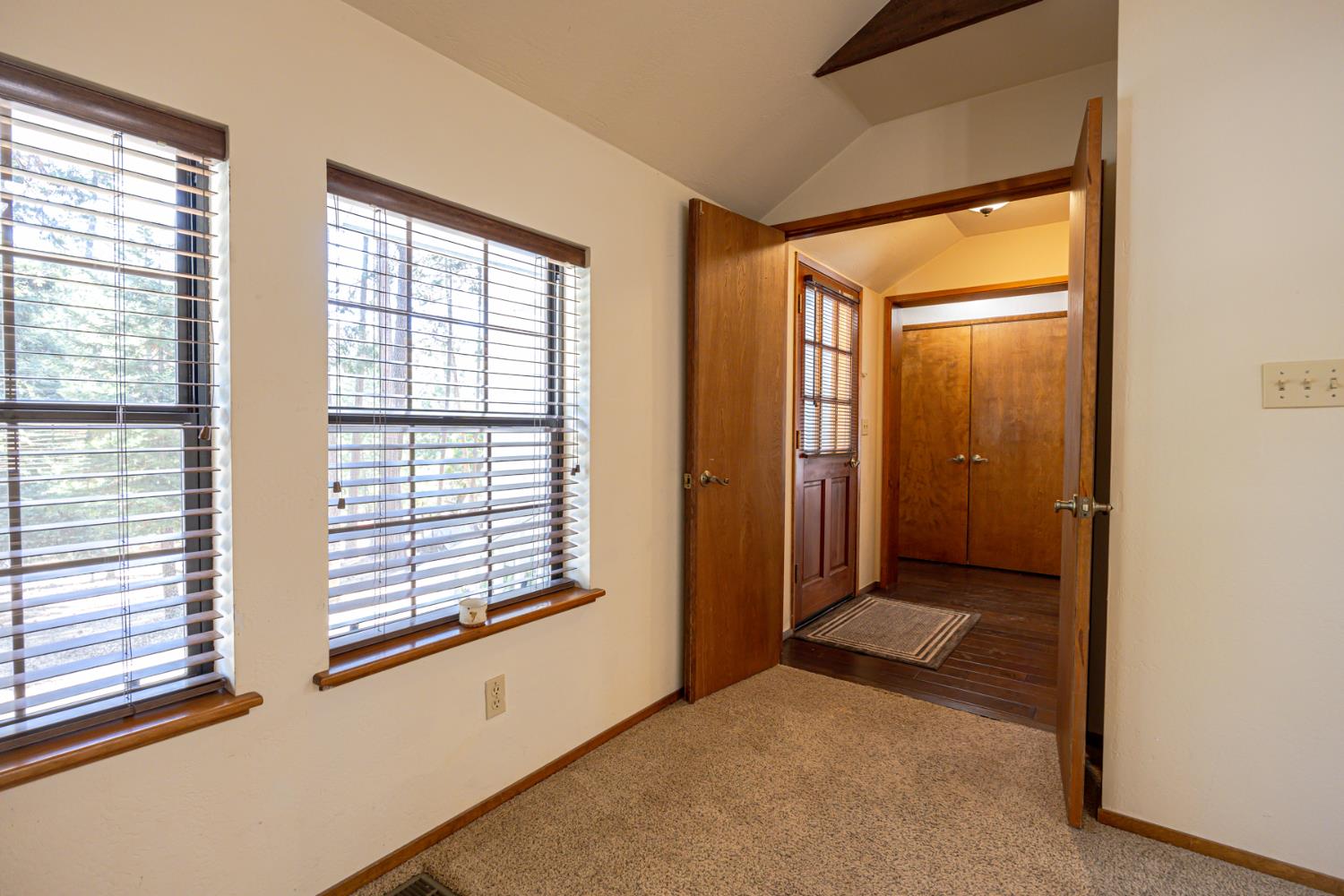 36232 Finegold Creek Dr, North Fork, CA 93643