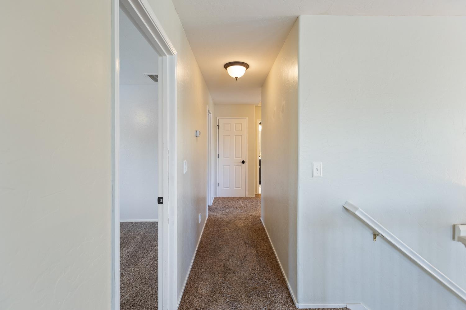2874 W Porter Ct, Visalia, CA 93291