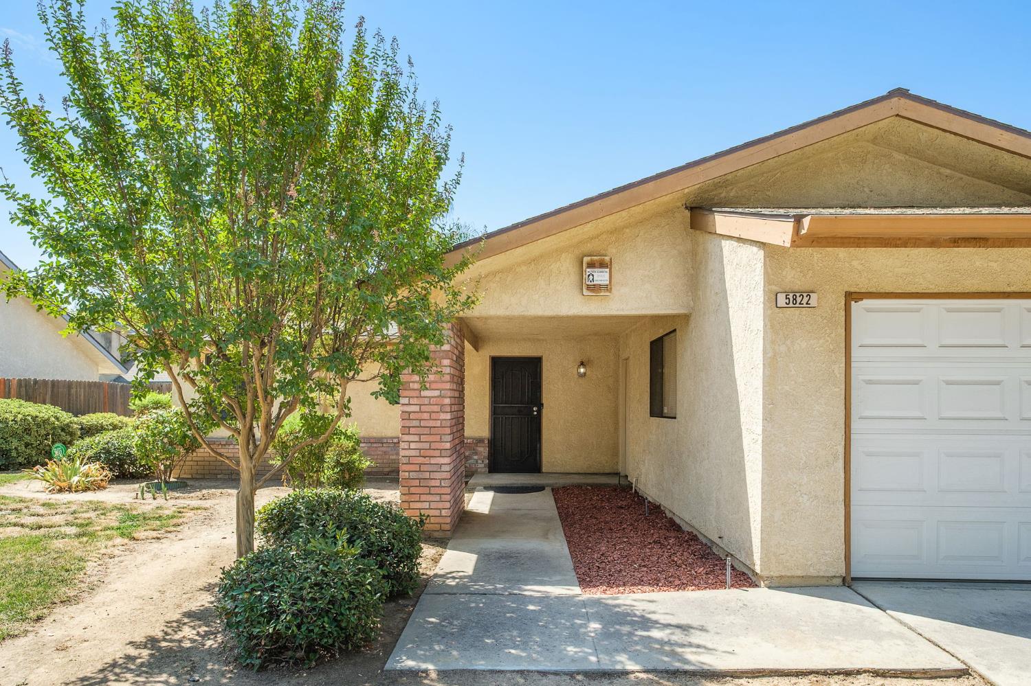 5822 E Grant Ave, Fresno, CA 93727
