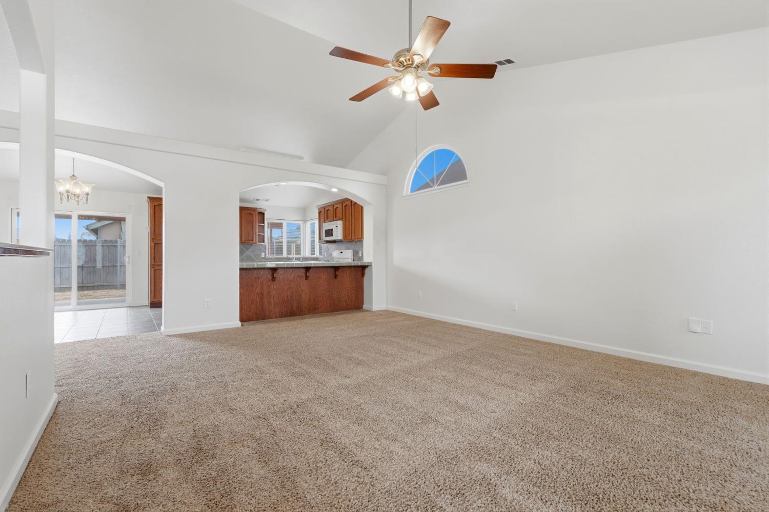 1487 Boyd Ct, Tulare, CA 93274