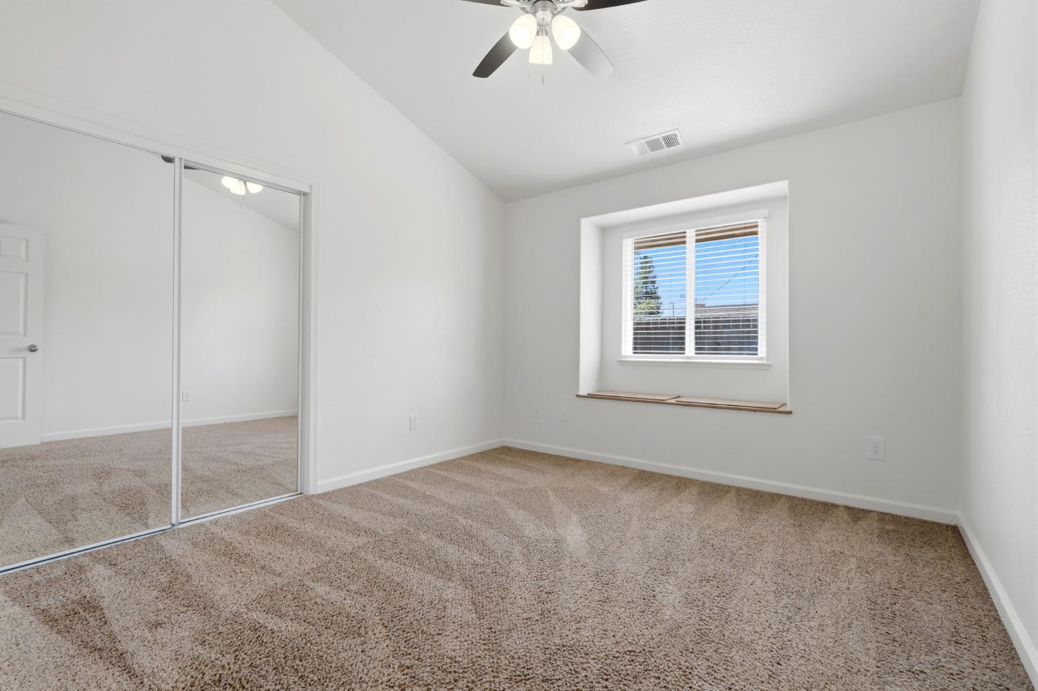 1487 Boyd Ct, Tulare, CA 93274