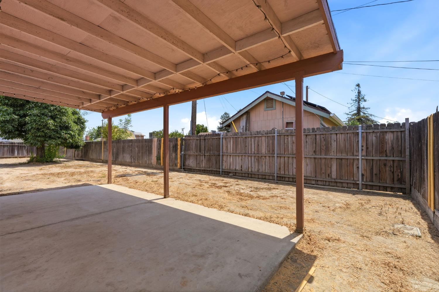 1487 Boyd Ct, Tulare, CA 93274