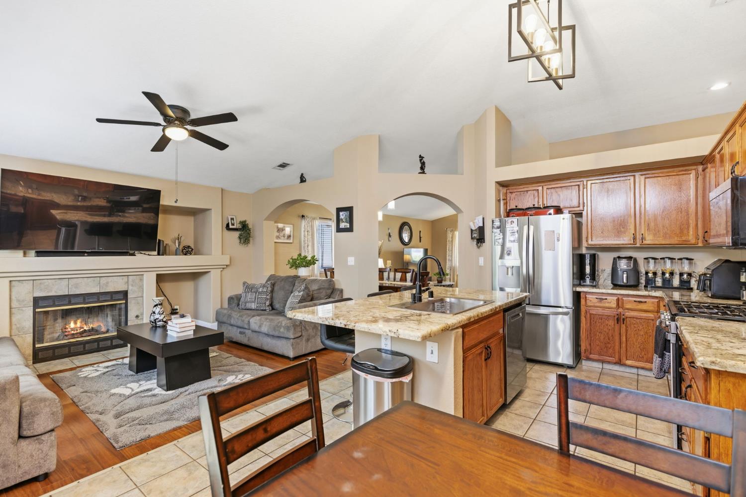 4308 San Martin Dr, Salida, CA 95368