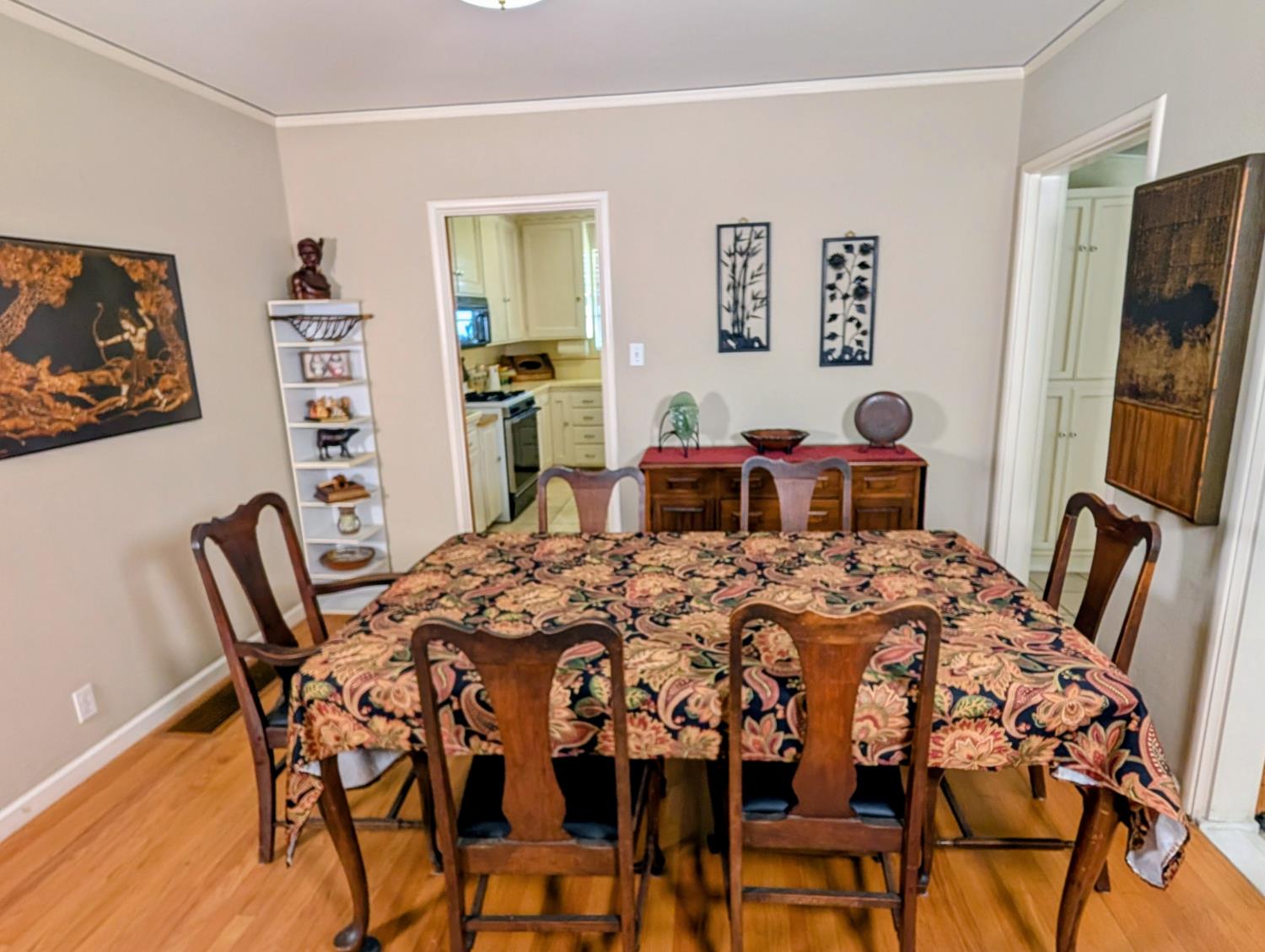 238 E Brown Ave, Fresno, CA 93704