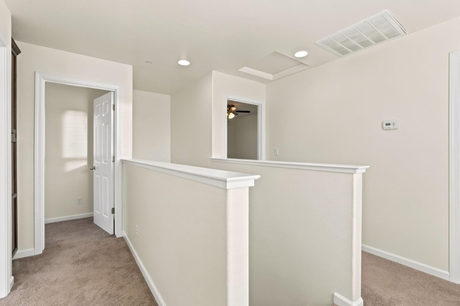 104 Corona Dr, Madera, CA 93638