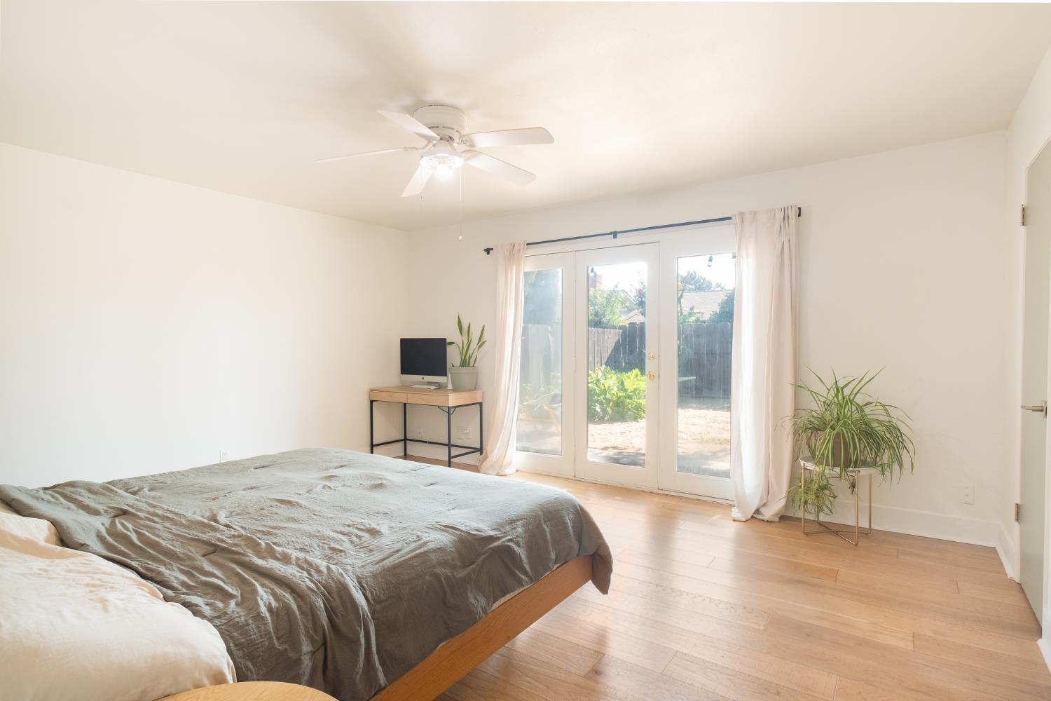 6310 N Bergeron Ave, Fresno, CA 93704