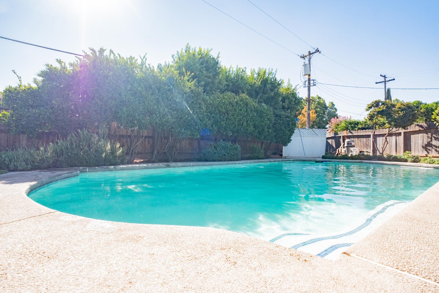 6310 N Bergeron Ave, Fresno, CA 93704