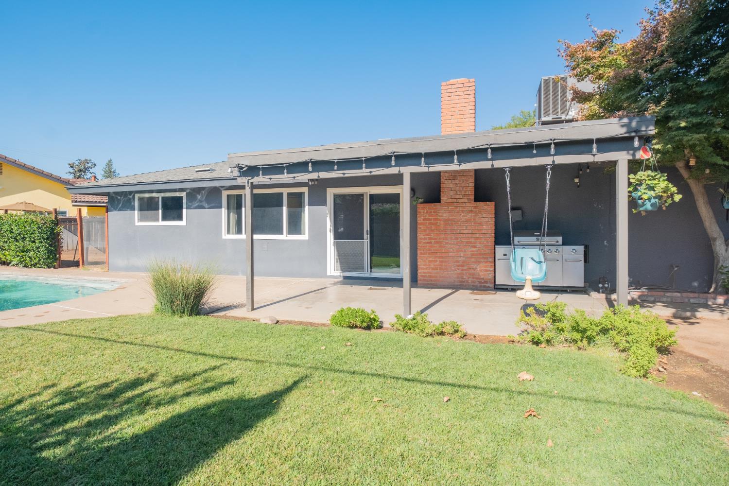 6310 N Bergeron Ave, Fresno, CA 93704