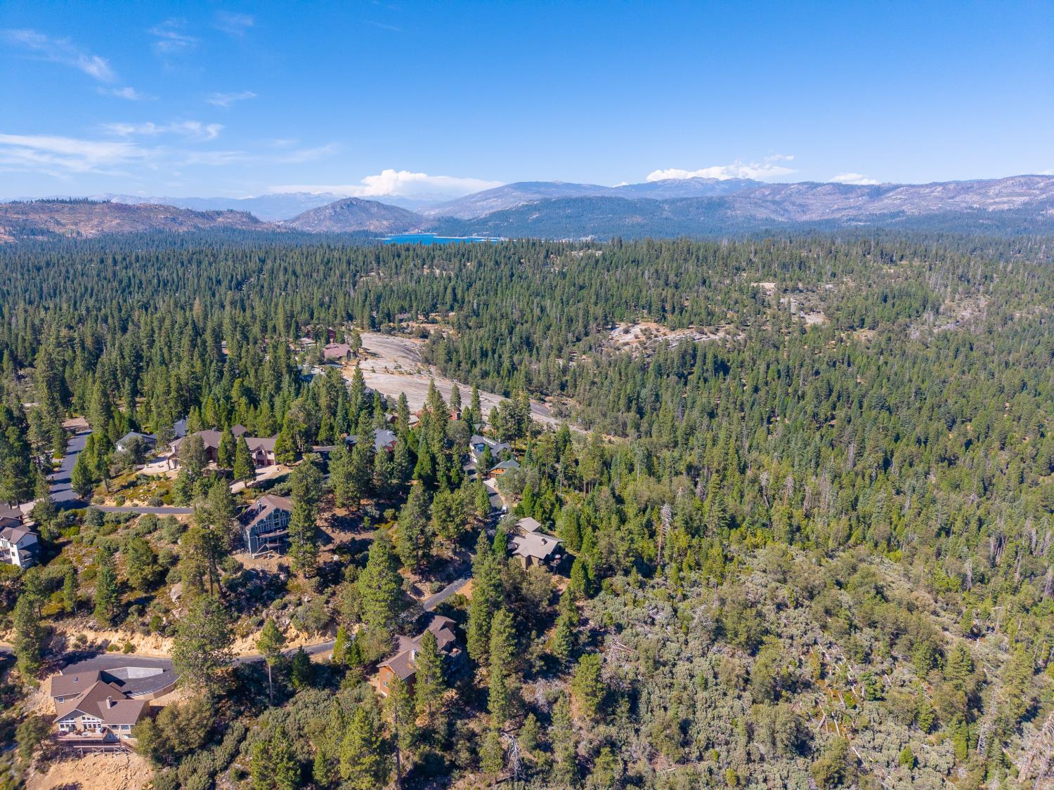 42595 Canyon Vista Ln, Shaver Lake, CA 93664