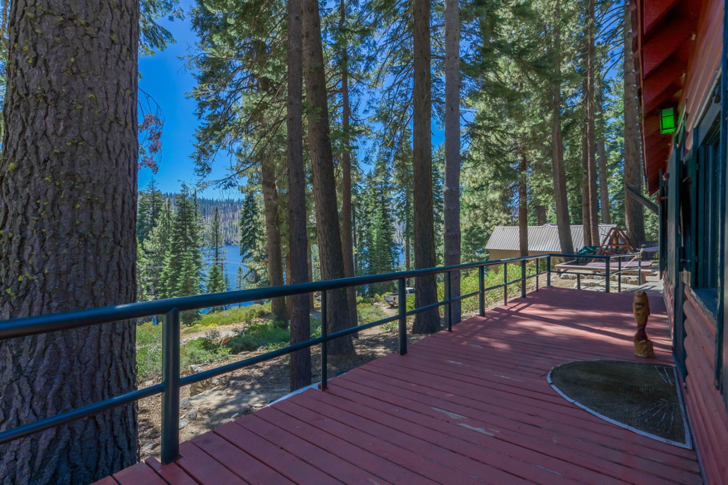 24 Bear Creek Ln, Lakeshore, CA 93664