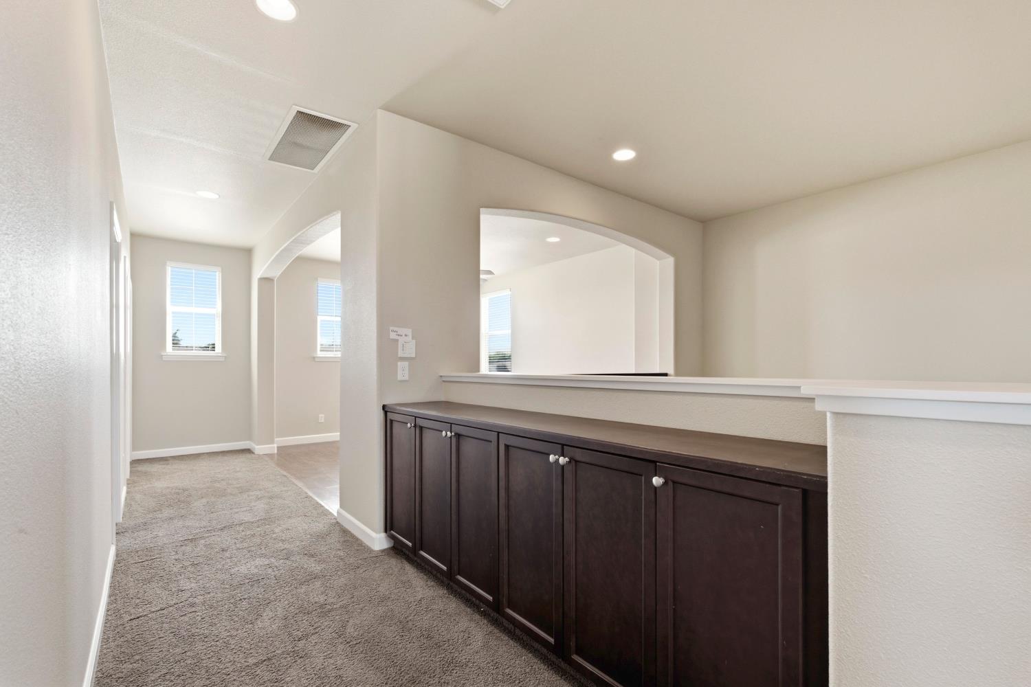 1178 Blackwood Ave, Clovis, CA 93619