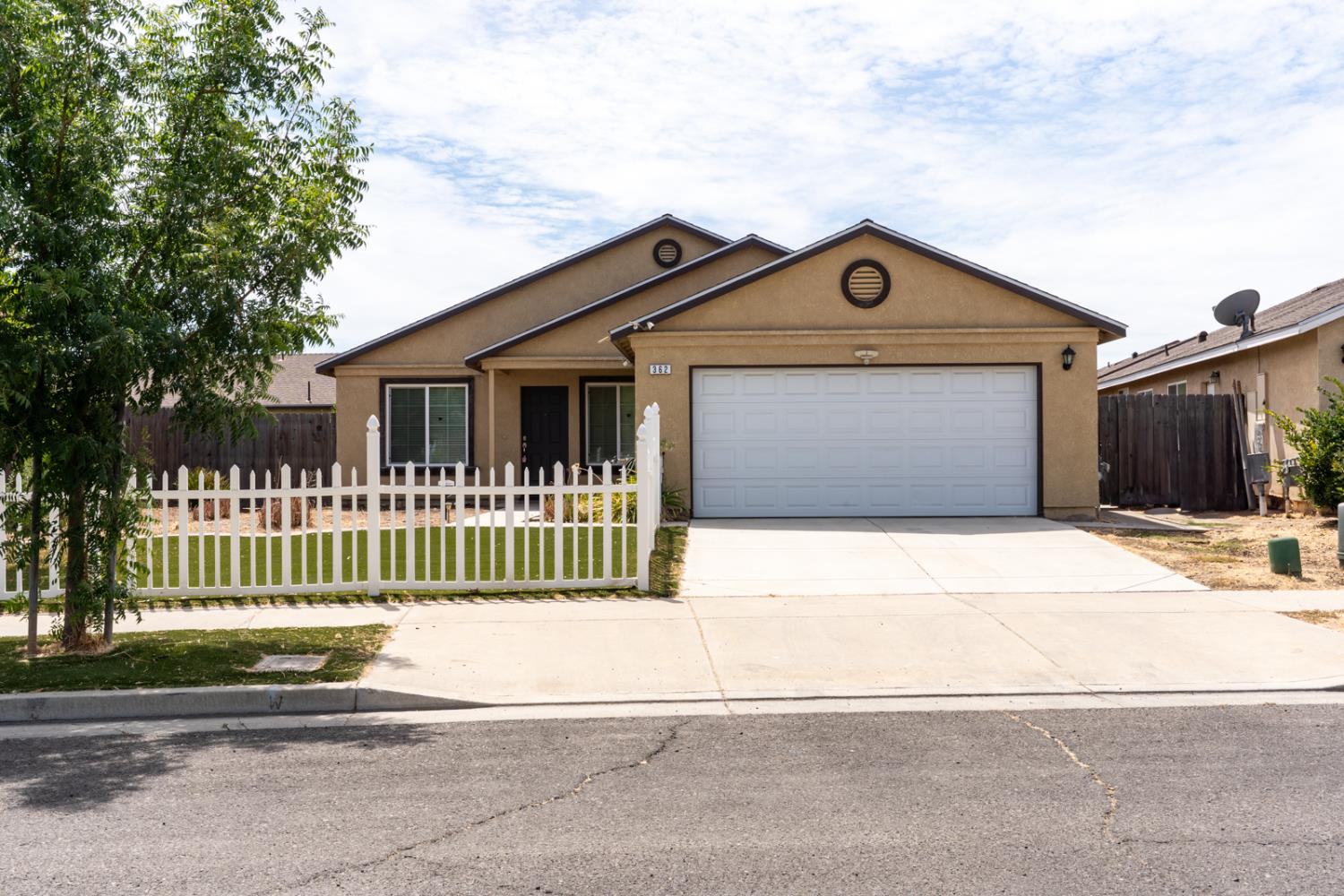 362 Rh Dr, Merced, CA 95341