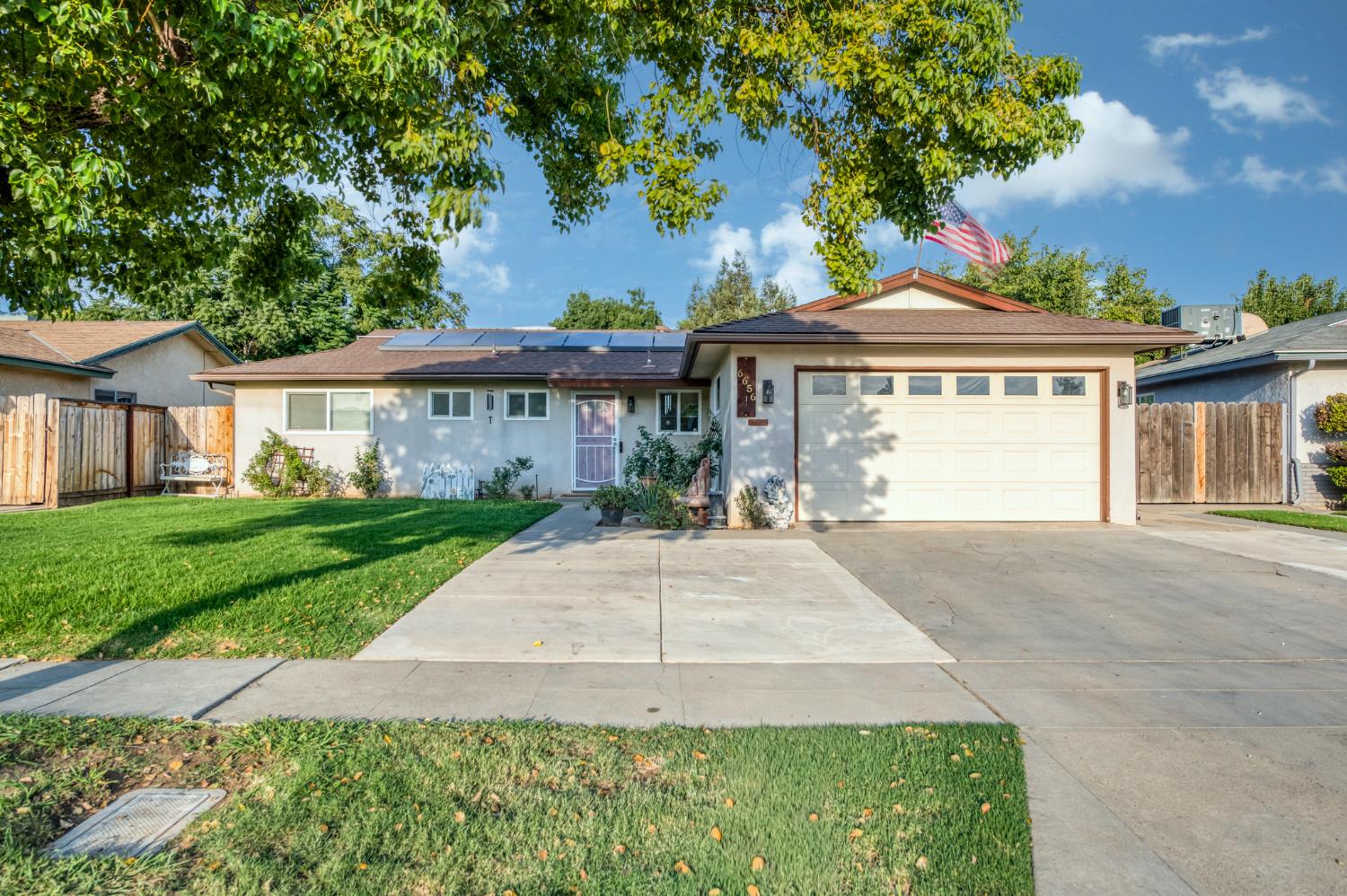 6656 N Wolters Ave, Fresno, CA 93710