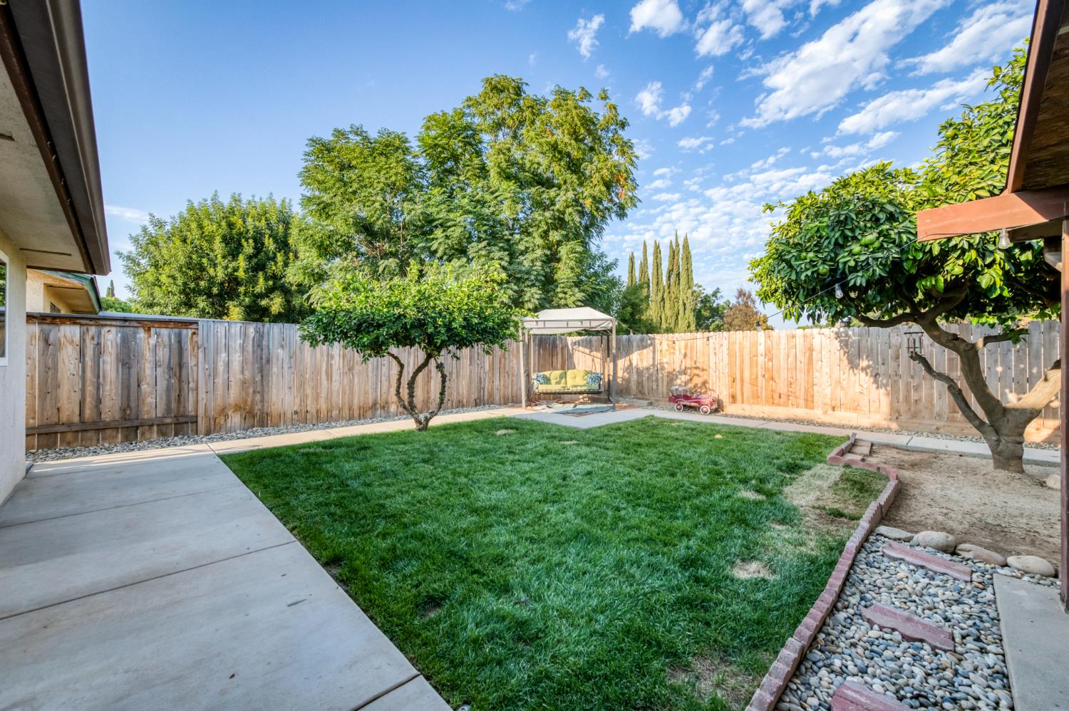 6656 N Wolters Ave, Fresno, CA 93710